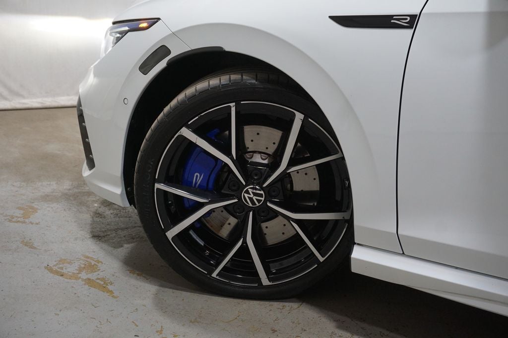 2024 Volkswagen Golf R 2.0T
