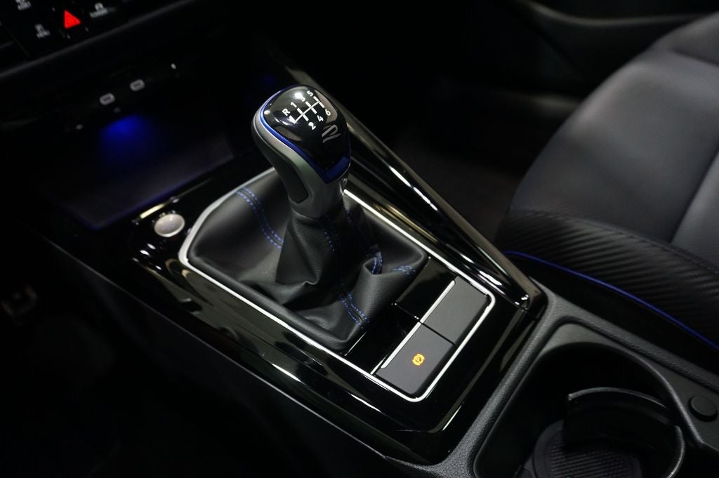 2024 Volkswagen Golf R 2.0T