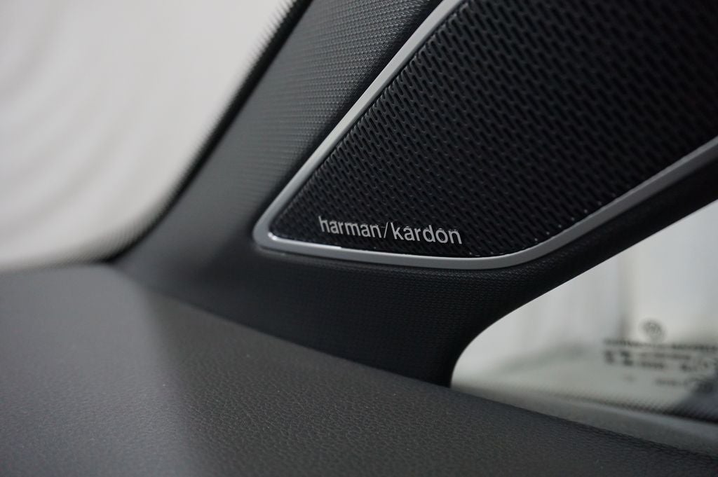 2024 Volkswagen Golf R 2.0T