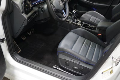 2024 Volkswagen Golf R 2.0T