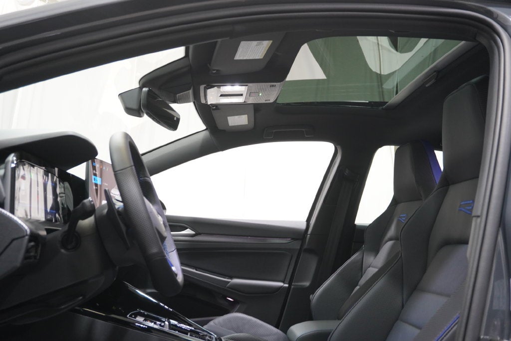 2026 Volkswagen Golf R Base
