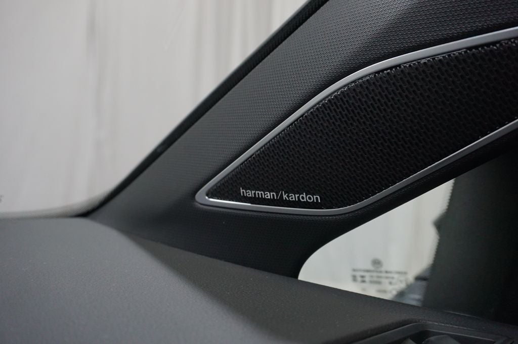 2026 Volkswagen Golf R 2.0T