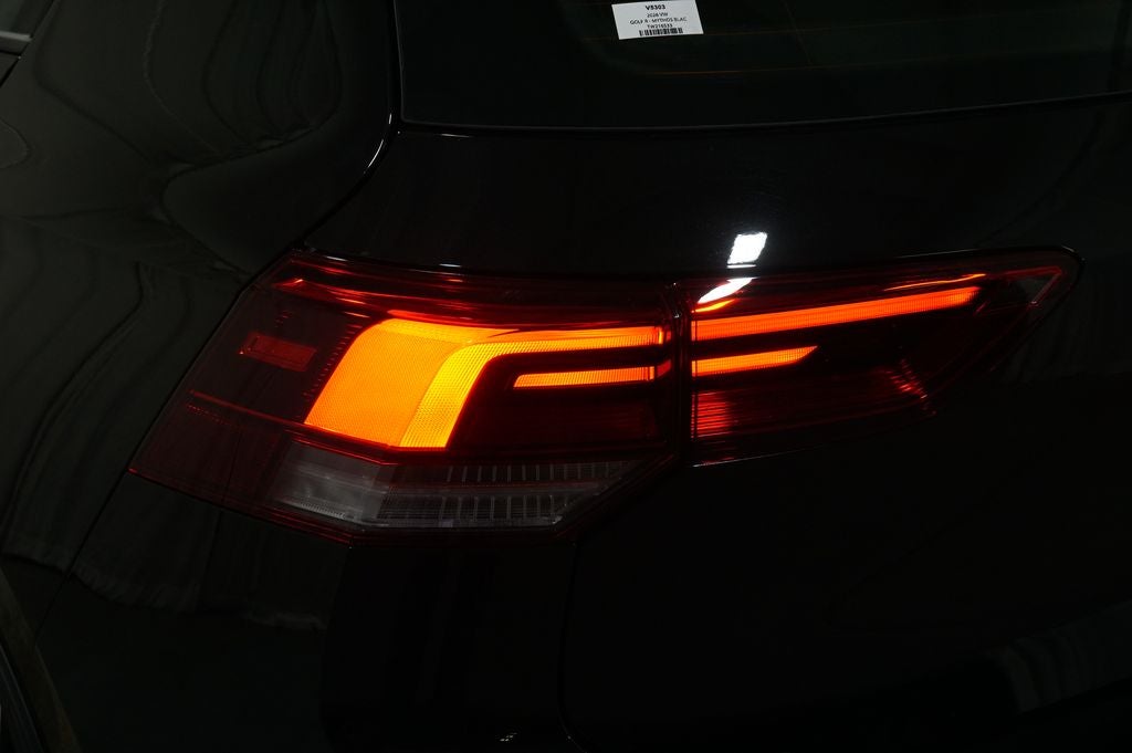 2026 Volkswagen Golf R 2.0T