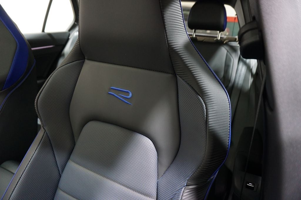 2026 Volkswagen Golf R 2.0T