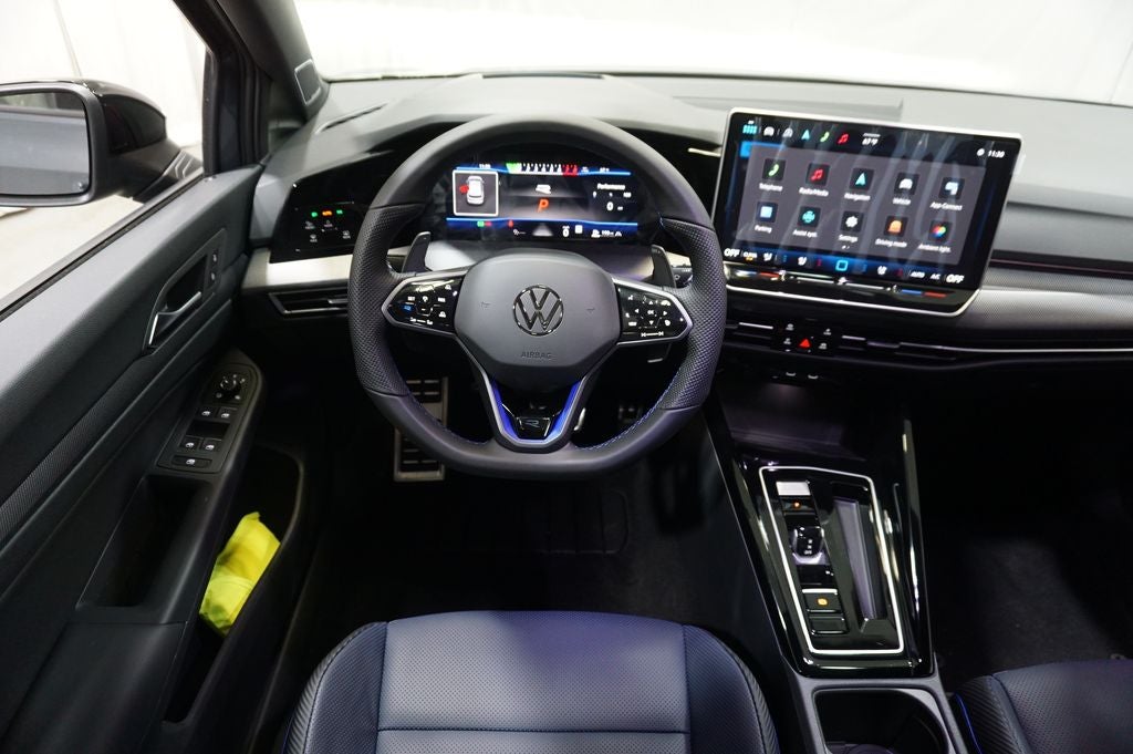 2026 Volkswagen Golf R 2.0T