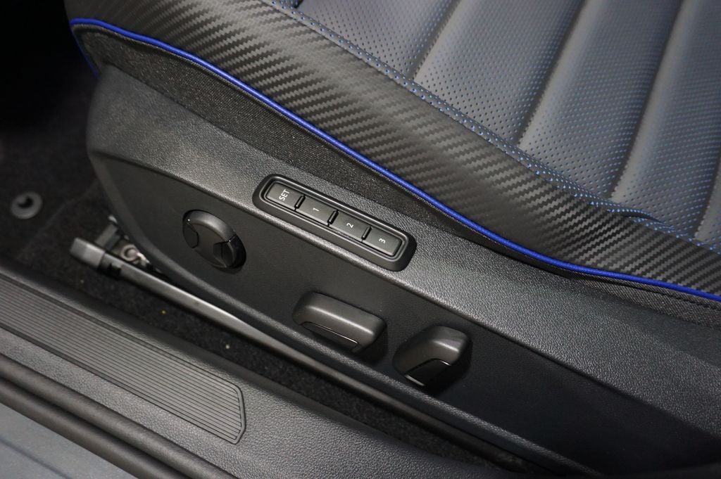 2026 Volkswagen Golf R 2.0T