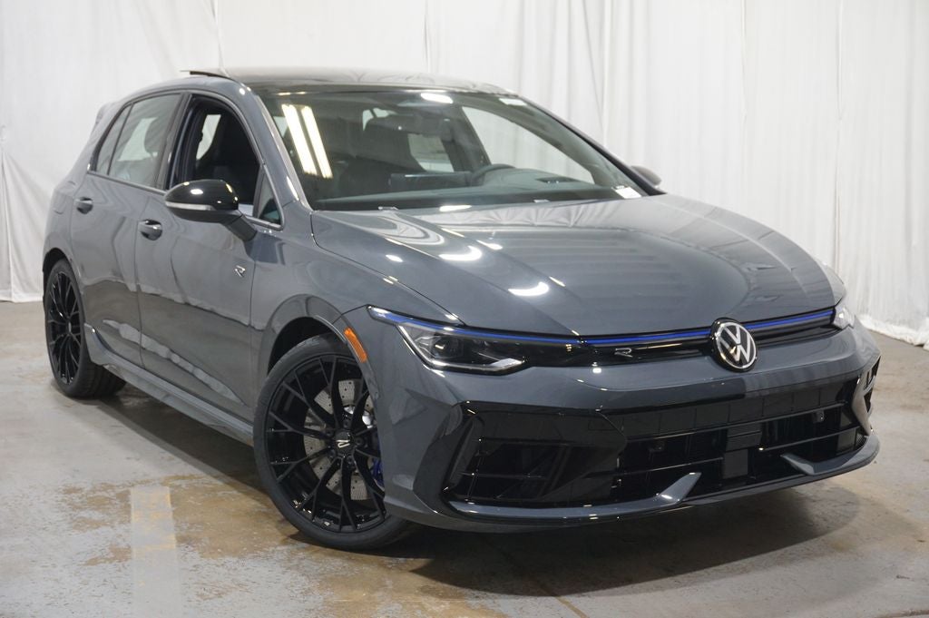 2026 Volkswagen Golf R 2.0T