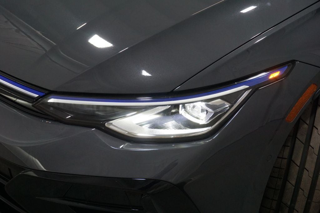 2026 Volkswagen Golf R 2.0T