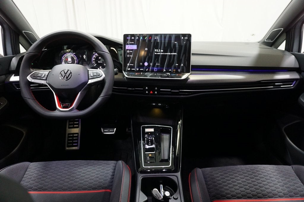 2025 Volkswagen Golf GTI 2.0T SE