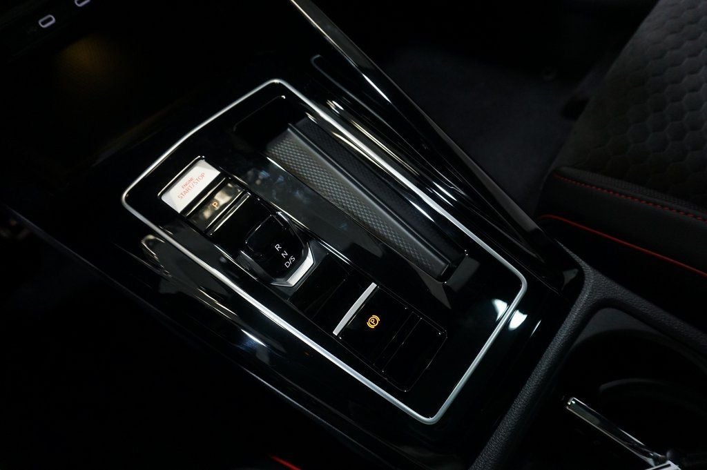 2025 Volkswagen Golf GTI 2.0T SE