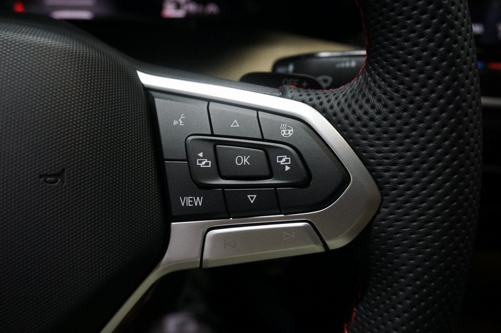 2025 Volkswagen Golf GTI 2.0T SE