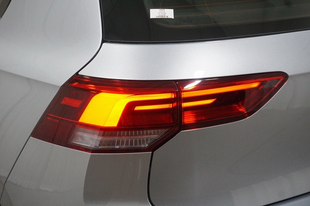 2025 Volkswagen Golf GTI 2.0T SE