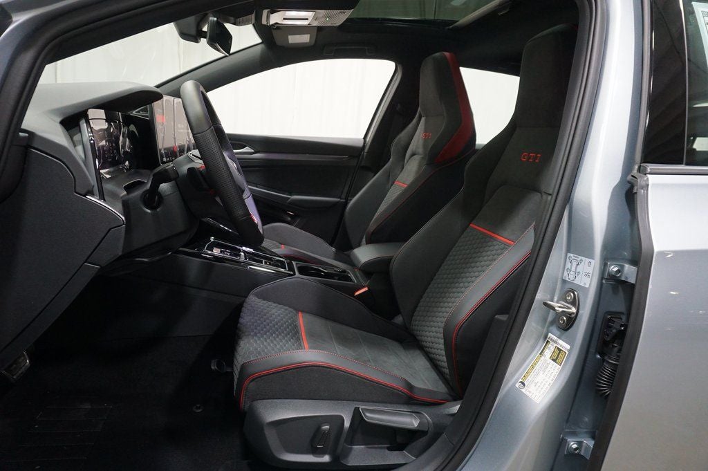 2026 Volkswagen Golf GTI 2.0T SE