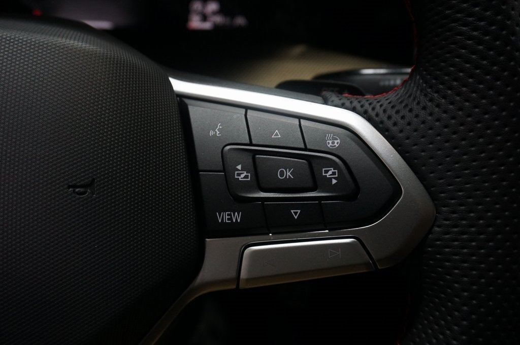 2025 Volkswagen Golf GTI Autobahn