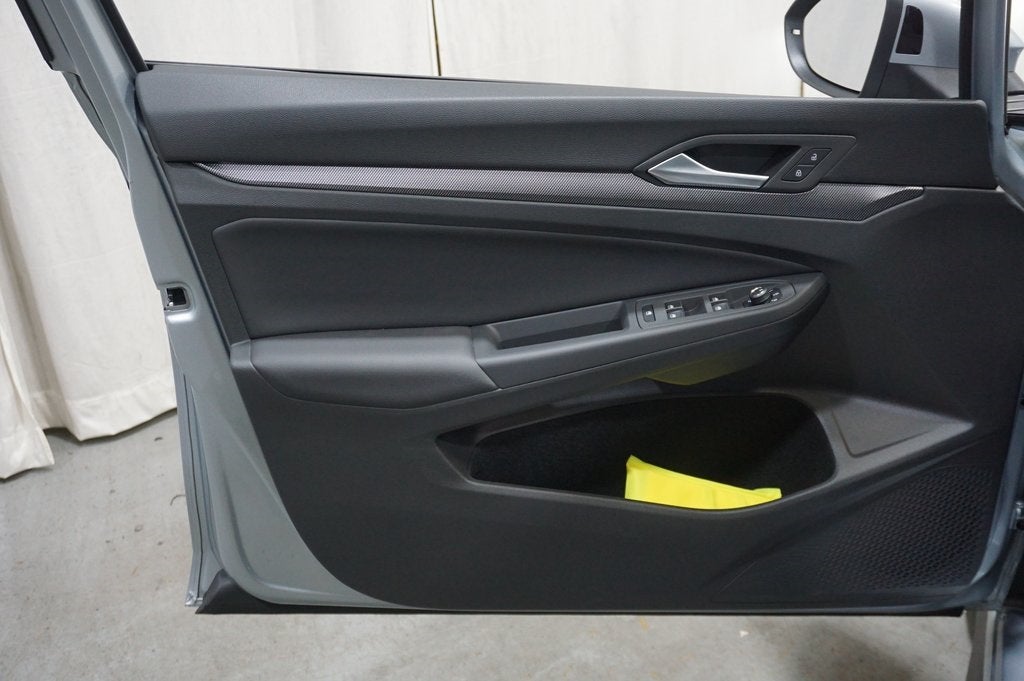 2025 Volkswagen Golf GTI Autobahn