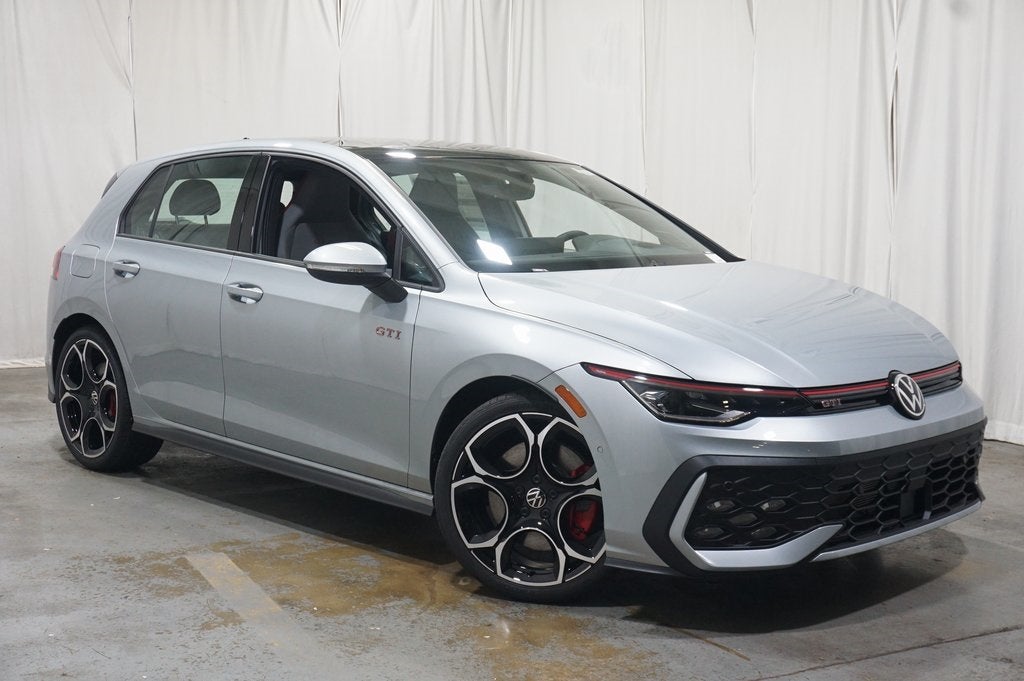 2025 Volkswagen Golf GTI Autobahn