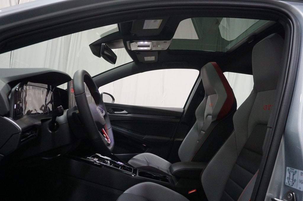 2025 Volkswagen Golf GTI Autobahn