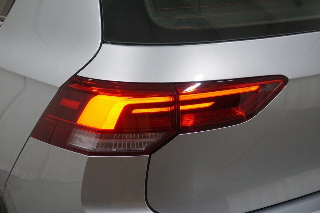 2025 Volkswagen Golf GTI Autobahn