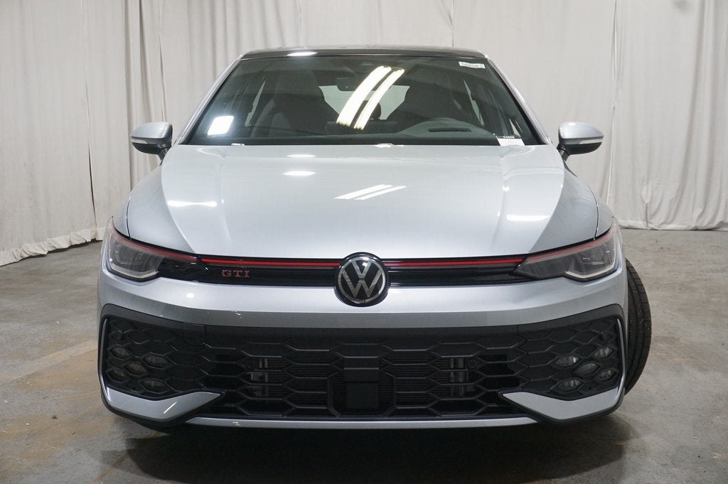 2025 Volkswagen Golf GTI Autobahn