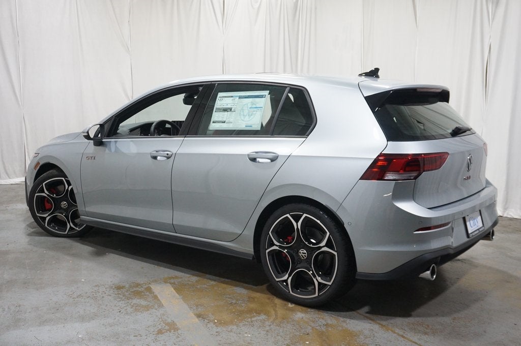 2025 Volkswagen Golf GTI Autobahn