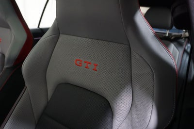 2026 Volkswagen Golf GTI Autobahn