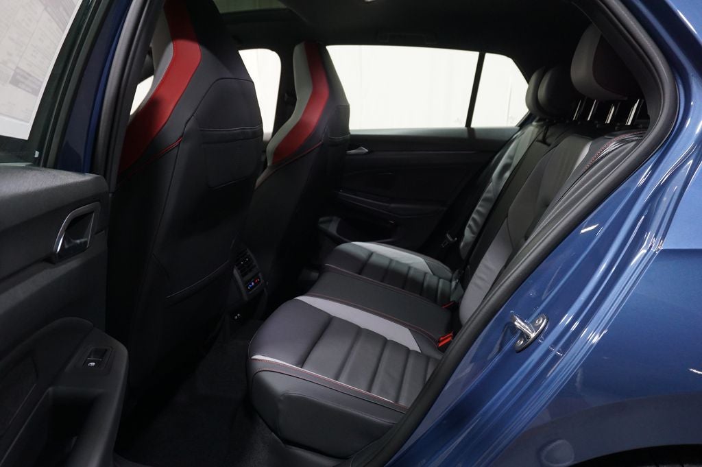 2026 Volkswagen Golf GTI Autobahn