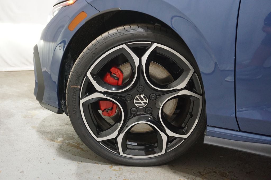 2026 Volkswagen Golf GTI Autobahn