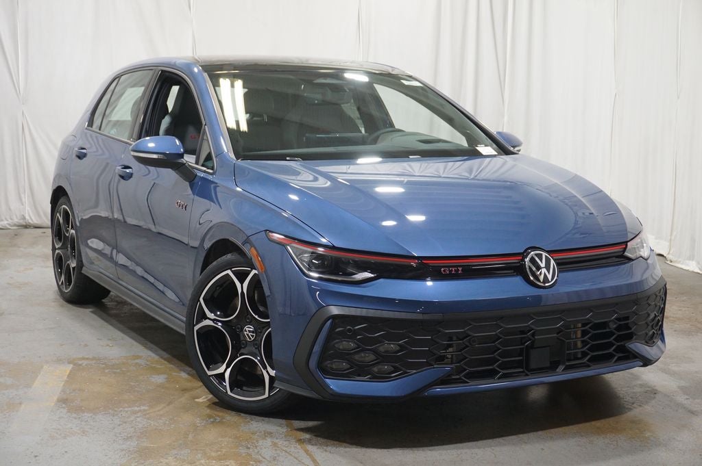 2026 Volkswagen Golf GTI Autobahn