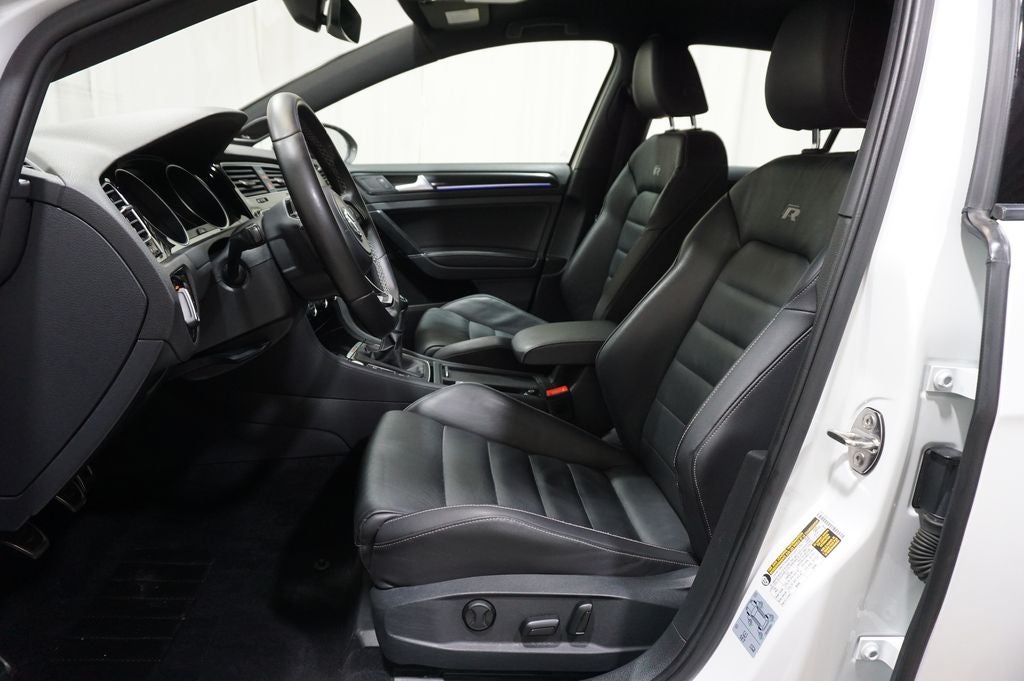 2017 Volkswagen Golf R DCC & Navigation 4Motion 4Motion