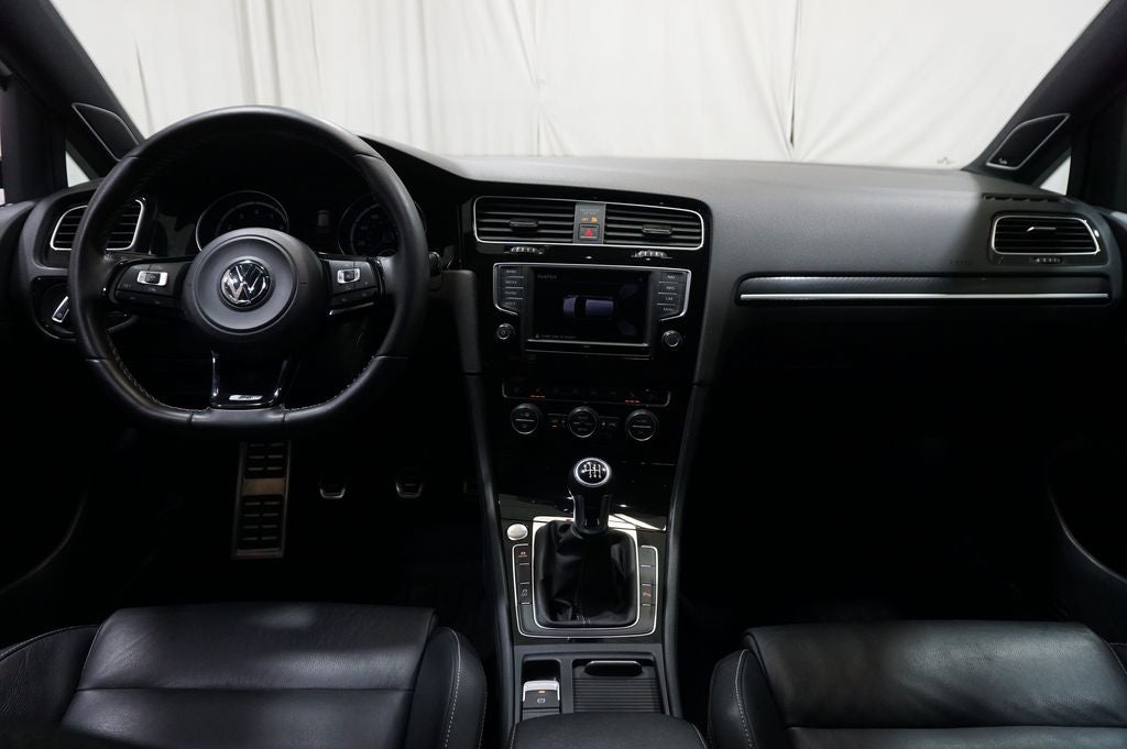 2017 Volkswagen Golf R DCC & Navigation 4Motion 4Motion