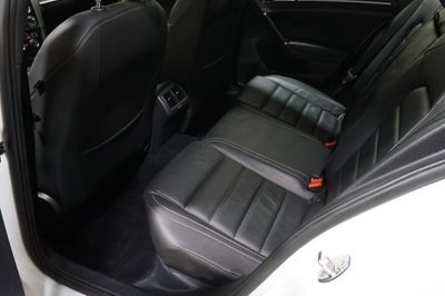 2017 Volkswagen Golf R DCC & Navigation 4Motion 4Motion