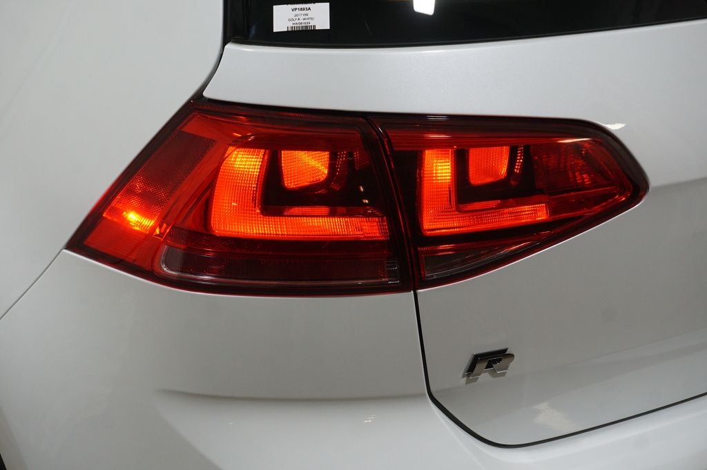 2017 Volkswagen Golf R DCC & Navigation 4Motion 4Motion