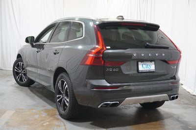 2020 Volvo XC60 T6 Momentum