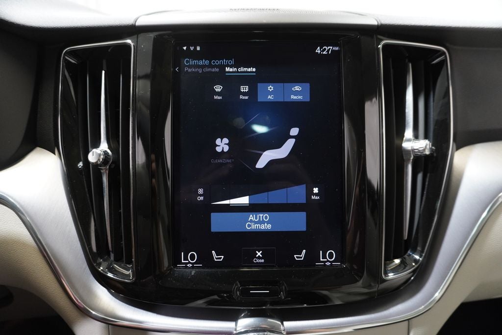 2020 Volvo XC60 T6 Momentum