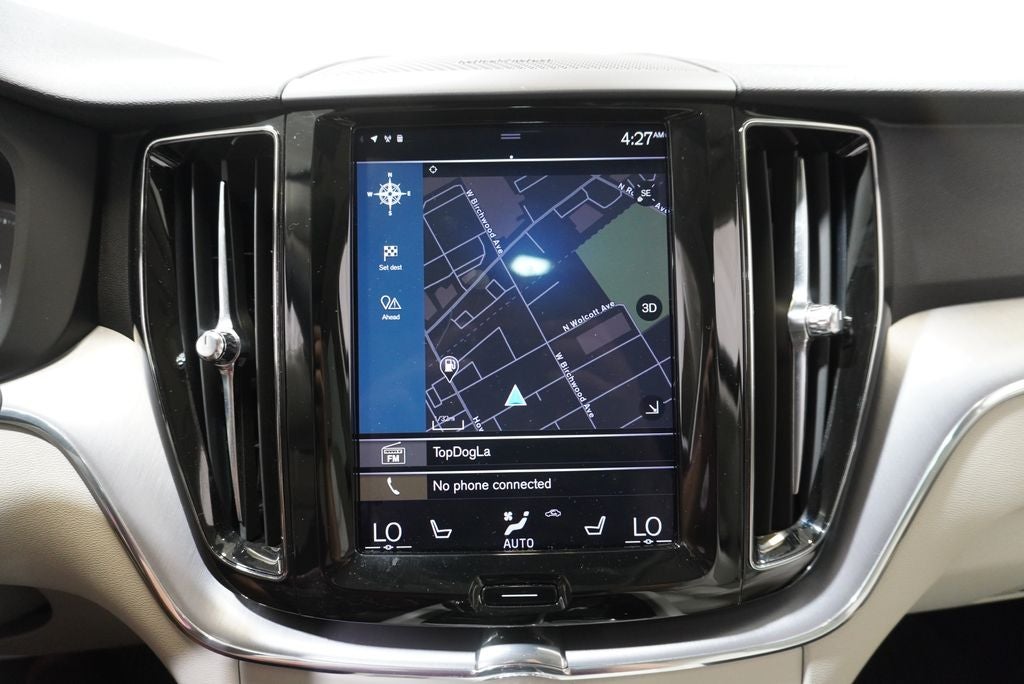 2020 Volvo XC60 T6 Momentum