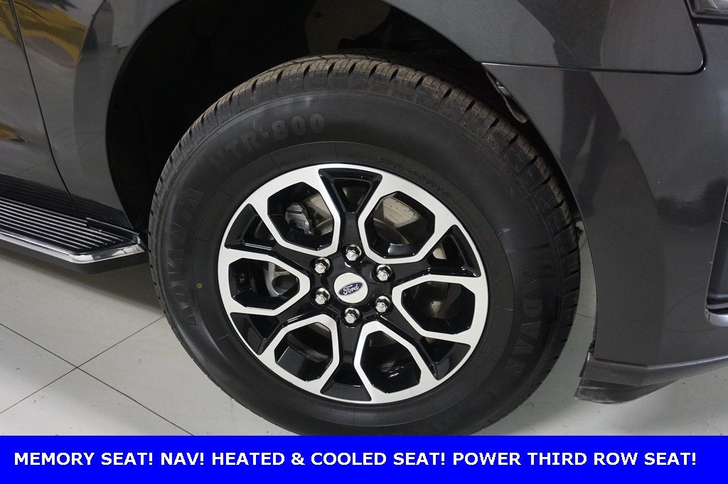 2022 Ford Expedition Max XLT