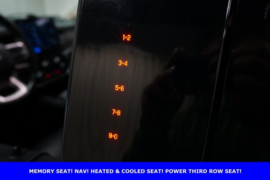 2022 Ford Expedition Max XLT