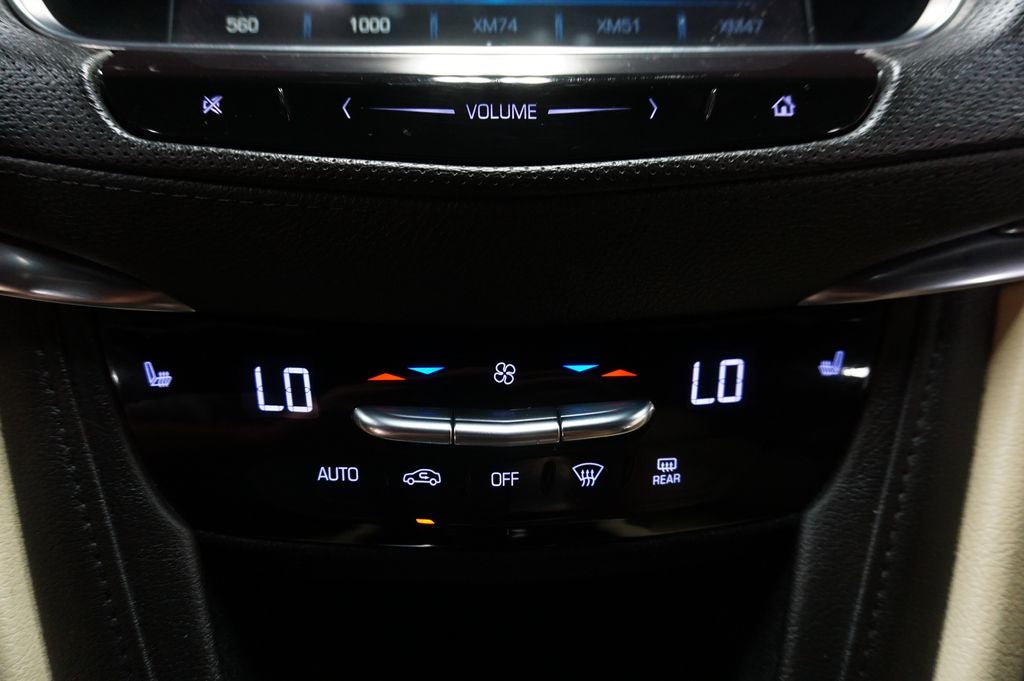 2019 Cadillac XT5 Base