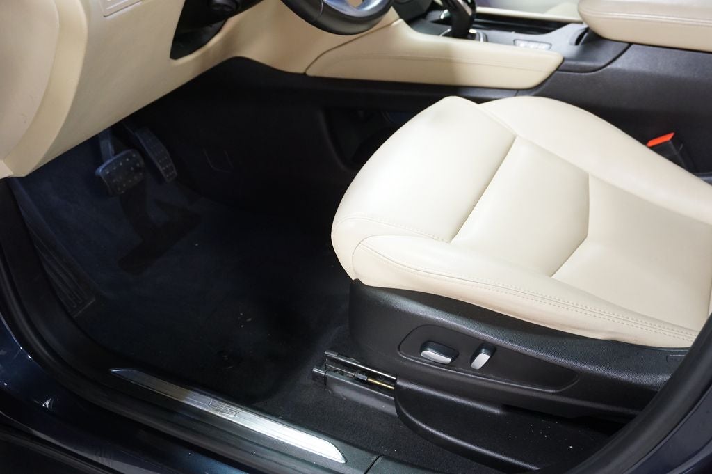 2019 Cadillac XT5 Base