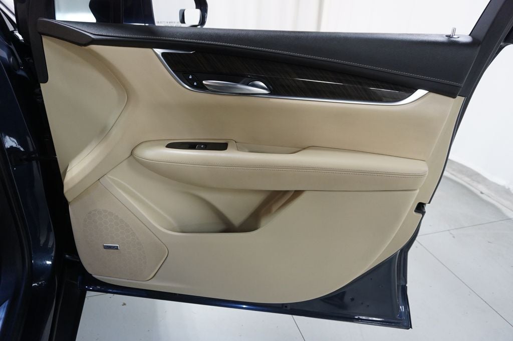 2019 Cadillac XT5 Base