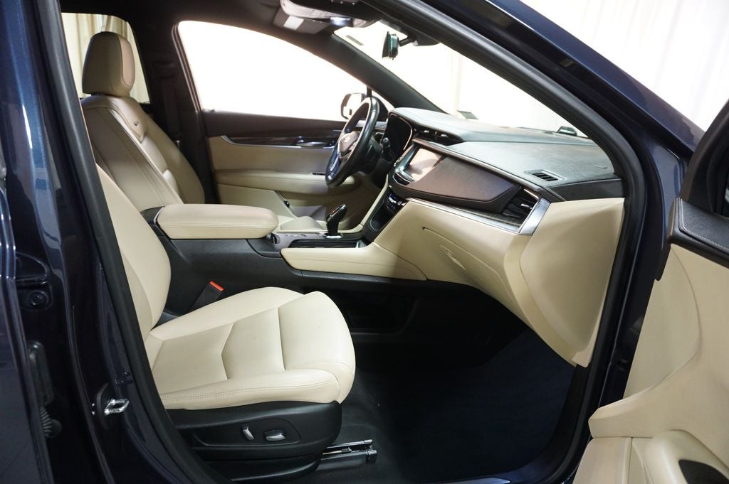 2019 Cadillac XT5 Base