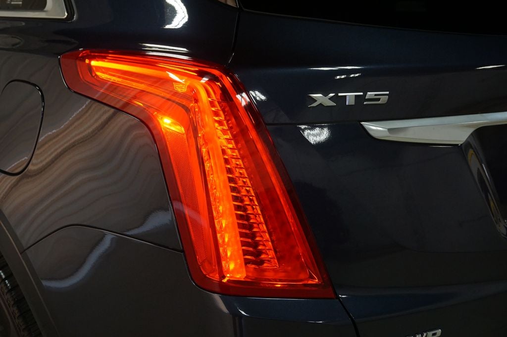 2019 Cadillac XT5 Base