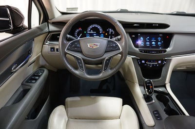 2017 Cadillac XT5 Premium Luxury