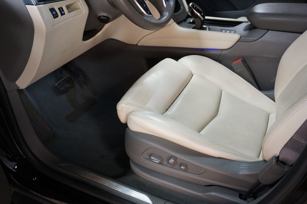 2017 Cadillac XT5 Premium Luxury