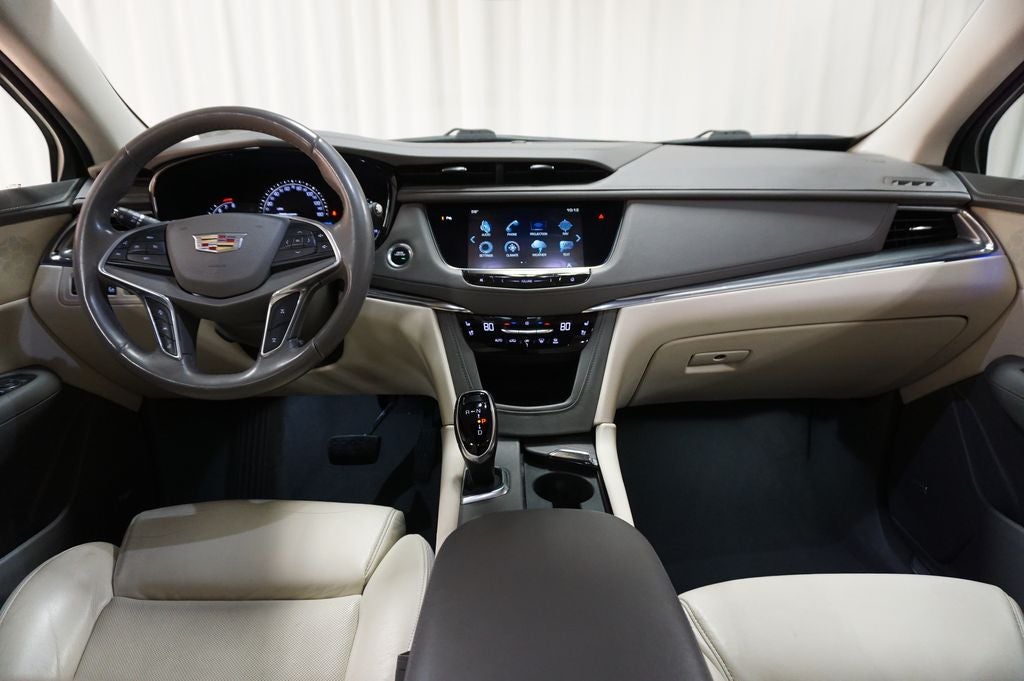 2017 Cadillac XT5 Premium Luxury