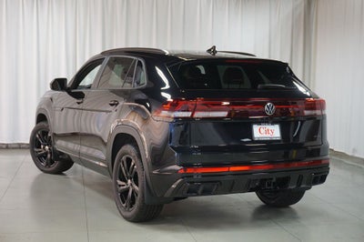 2026 Volkswagen Atlas Cross Sport 2.0T SEL R-Line Black