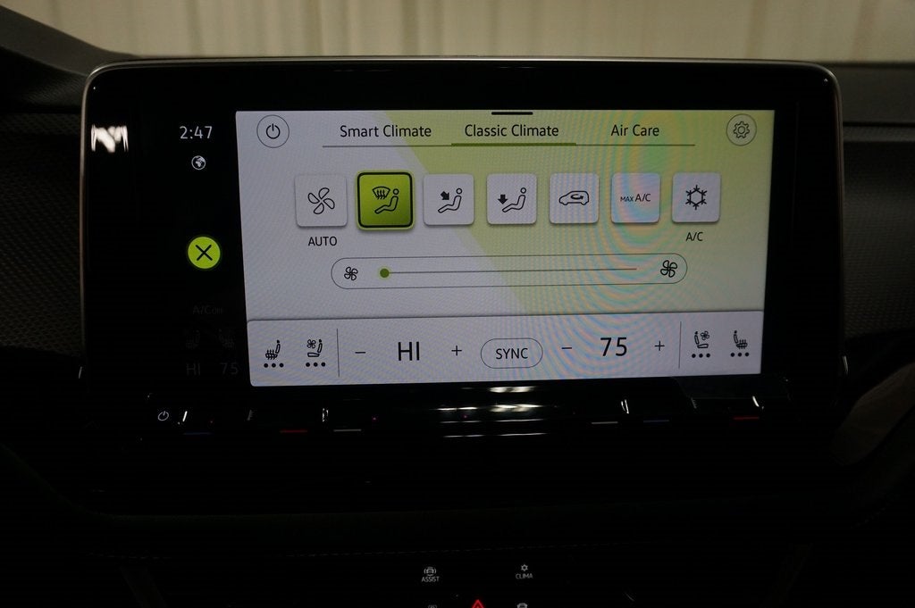 2026 Volkswagen Atlas Cross Sport 2.0T SEL R-Line Black