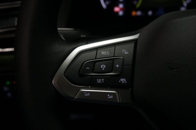 2026 Volkswagen Atlas Cross Sport 2.0T SEL R-Line Black