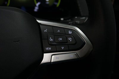 2026 Volkswagen Atlas Cross Sport 2.0T SEL R-Line Black