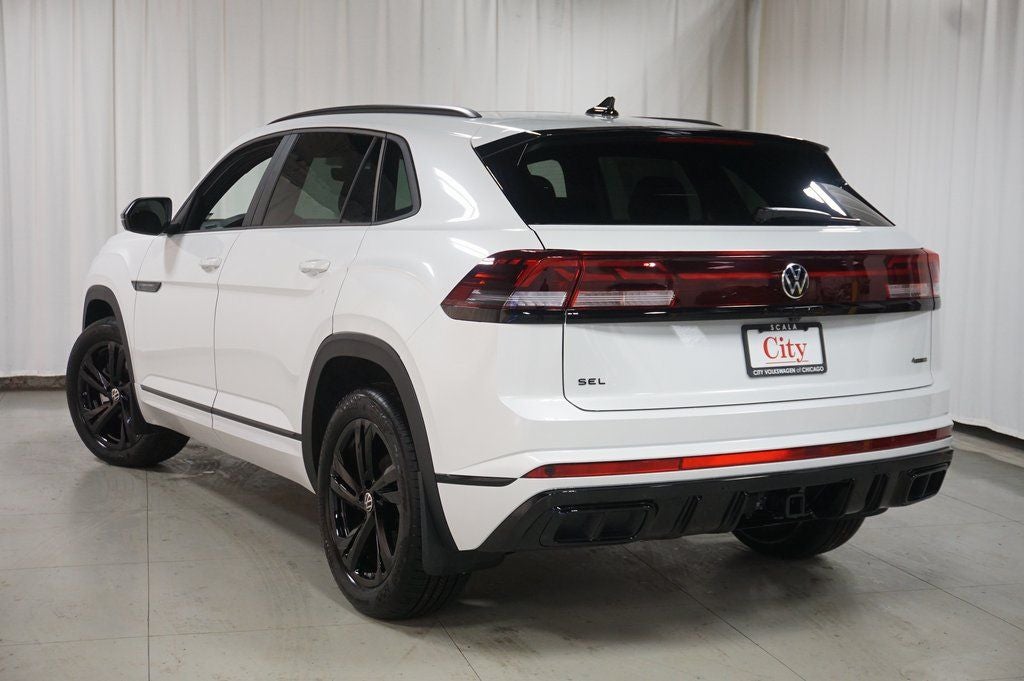 2026 Volkswagen Atlas Cross Sport 2.0T SEL R-Line Black